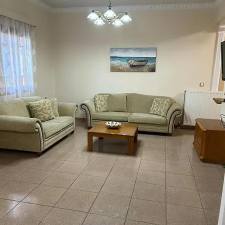 Kaos House Apartment *